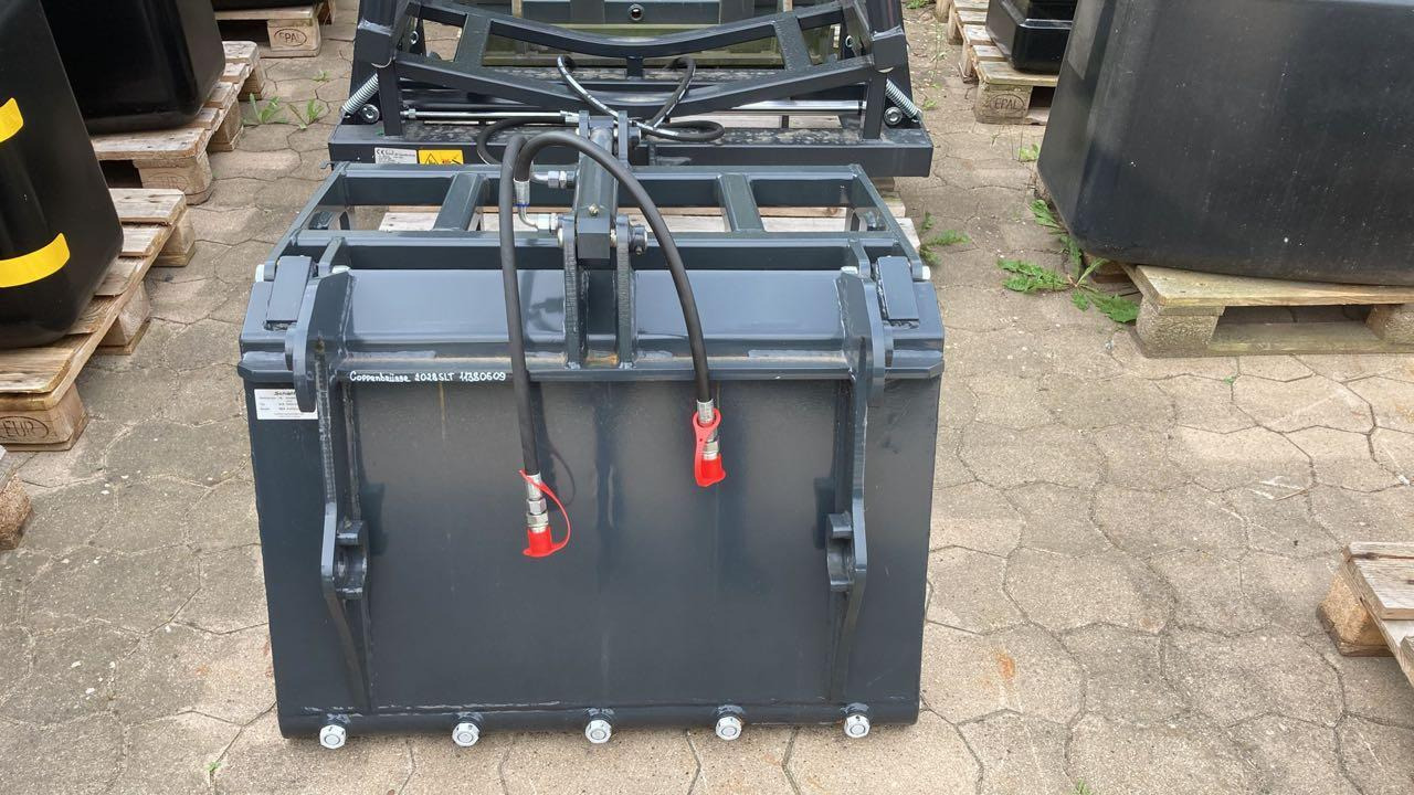 Schäffer Krokodilgebiss - Silage equipment: picture 1 Schäffer Krokodilgebiss - Silage equipment: picture 1