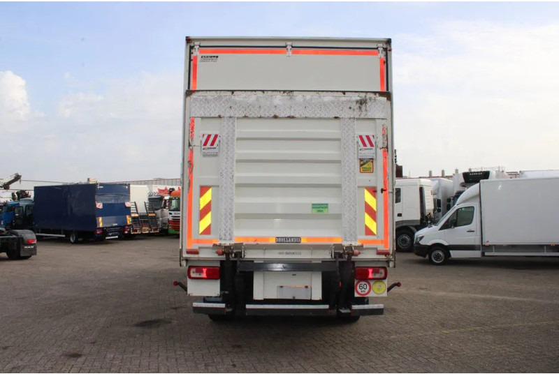 DAF CF 290 + EURO 6 + MANUAL - Box truck: picture 4 DAF CF 290 + EURO 6 + MANUAL - Box truck: picture 4