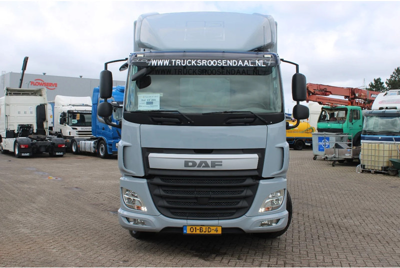 DAF CF 400 + EURO 6 + 19t - Box truck: picture 2 DAF CF 400 + EURO 6 + 19t - Box truck: picture 2