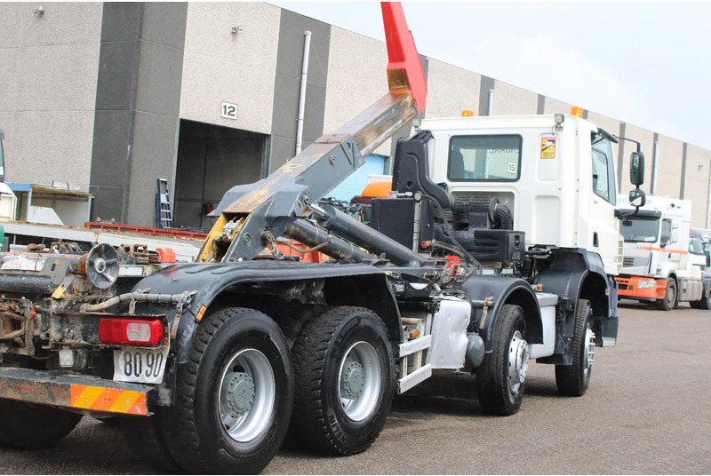 DAF CF 510 + 8X4 + HOOK 26TON + PERFCET CONDITION + 2X IN STOCK - Hook lift truck: picture 4 DAF CF 510 + 8X4 + HOOK 26TON + PERFCET CONDITION + 2X IN STOCK - Hook lift truck: picture 4