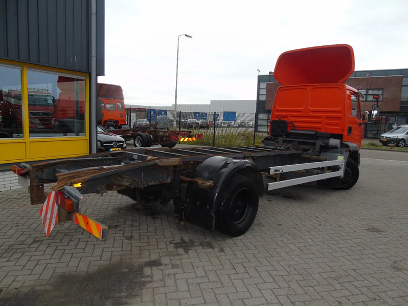 DAF LF 55.160 + EURO 2 + MANUAL + 12T - Cab chassis truck: picture 3 DAF LF 55.160 + EURO 2 + MANUAL + 12T - Cab chassis truck: picture 3