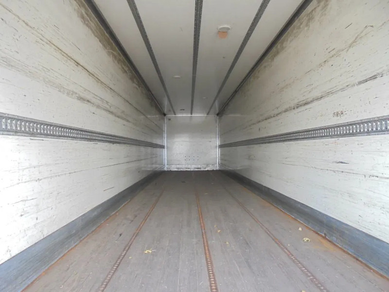 HTF HZCT 32 + 2 AXLE + AMA LIFT - Closed box semi-trailer: picture 4 HTF HZCT 32 + 2 AXLE + AMA LIFT - Closed box semi-trailer: picture 4