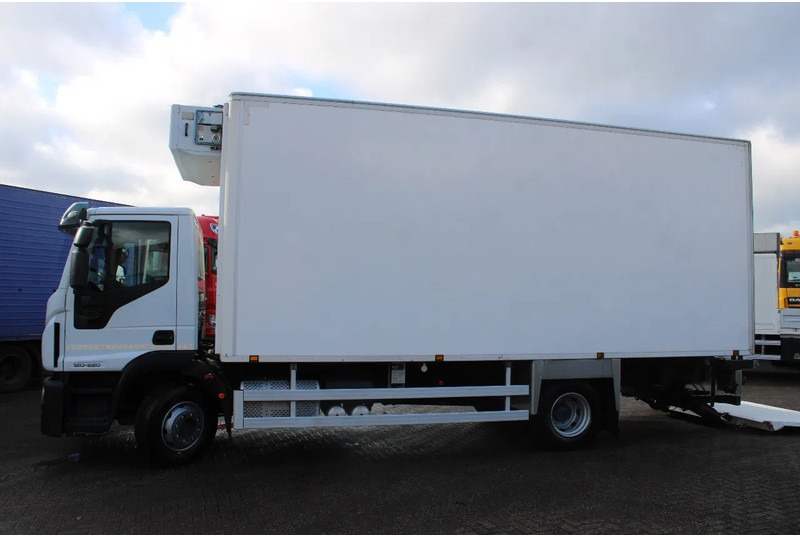 Refrigerator truck Iveco Eurocargo 120-220 + EURO 6 + 12T: picture 8