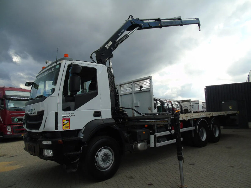 Iveco Eurotrakker 360 EEV + HIAB 144B- 2 + 6X4 + REMOTE + SPRING/BIG AXLE + EURO 5 - Crane truck: picture 2 Iveco Eurotrakker 360 EEV + HIAB 144B- 2 + 6X4 + REMOTE + SPRING/BIG AXLE + EURO 5 - Crane truck: picture 2