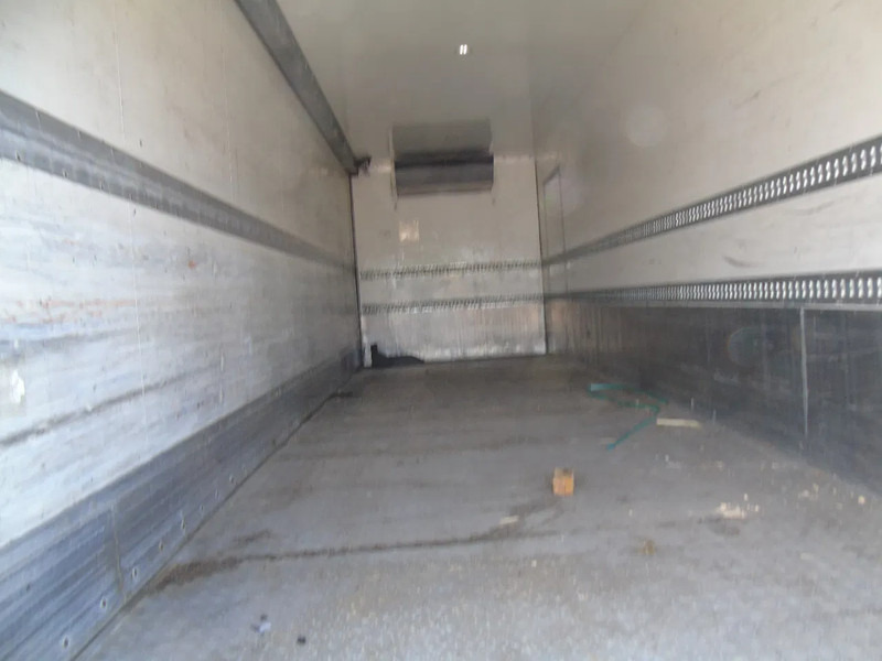 Iveco Stralis 360 + THERMO KING T600R + EURO 6 + 3T LIFT - Refrigerator truck: picture 5 Iveco Stralis 360 + THERMO KING T600R + EURO 6 + 3T LIFT - Refrigerator truck: picture 5
