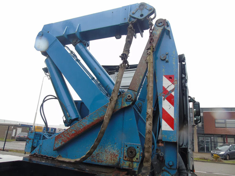 KLAUS 20FT + SELF PROPPELED ENGINE + FULLY WORKING - Container transporter/ Swap body semi-trailer: picture 5 KLAUS 20FT + SELF PROPPELED ENGINE + FULLY WORKING - Container transporter/ Swap body semi-trailer: picture 5