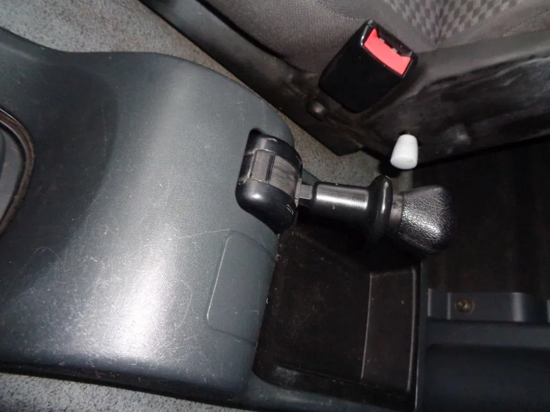 Box truck MAN TGL 8.180 TGL 8.180 + MANUAL + Lift: picture 12 Box truck MAN TGL 8.180 TGL 8.180 + MANUAL + Lift: picture 12