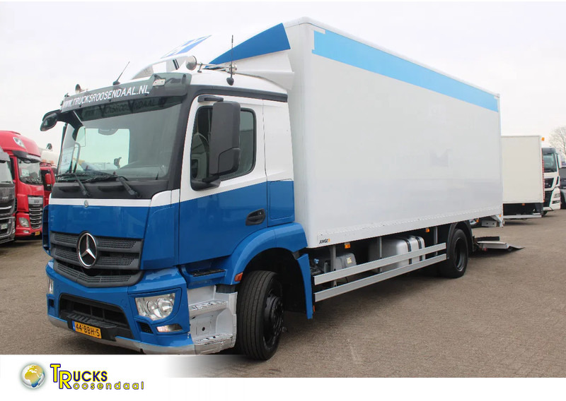 Mercedes-Benz Antos 360 + euro 6 + lift - Box truck: picture 1 Mercedes-Benz Antos 360 + euro 6 + lift - Box truck: picture 1