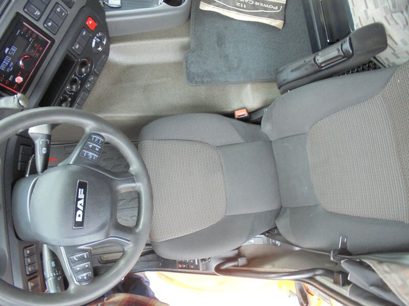DAF CF 400 + Euro 6 + DISCOUNTED from 20.950,- !!! - Tractor unit: picture 4 DAF CF 400 + Euro 6 + DISCOUNTED from 20.950,- !!! - Tractor unit: picture 4