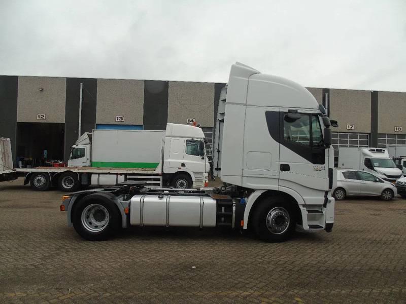 Iveco Stralis 420 + euro 6 - Tractor unit: picture 3 Iveco Stralis 420 + euro 6 - Tractor unit: picture 3