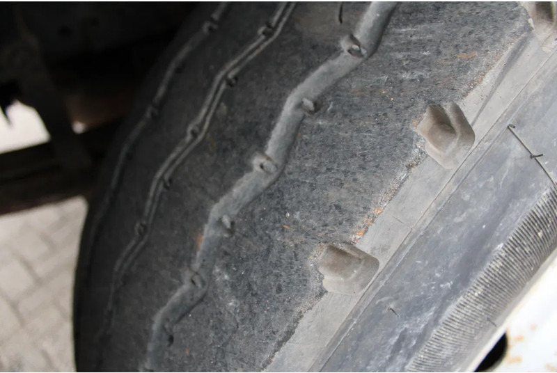 Tractor unit MAN F 26.364 + 6X4 + BIG AXLE + EURO 2 + MANUAL: picture 12