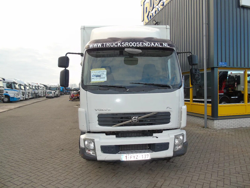 Volvo FL 12.240 + LIFT + EURO 5 - Box truck: picture 2 Volvo FL 12.240 + LIFT + EURO 5 - Box truck: picture 2