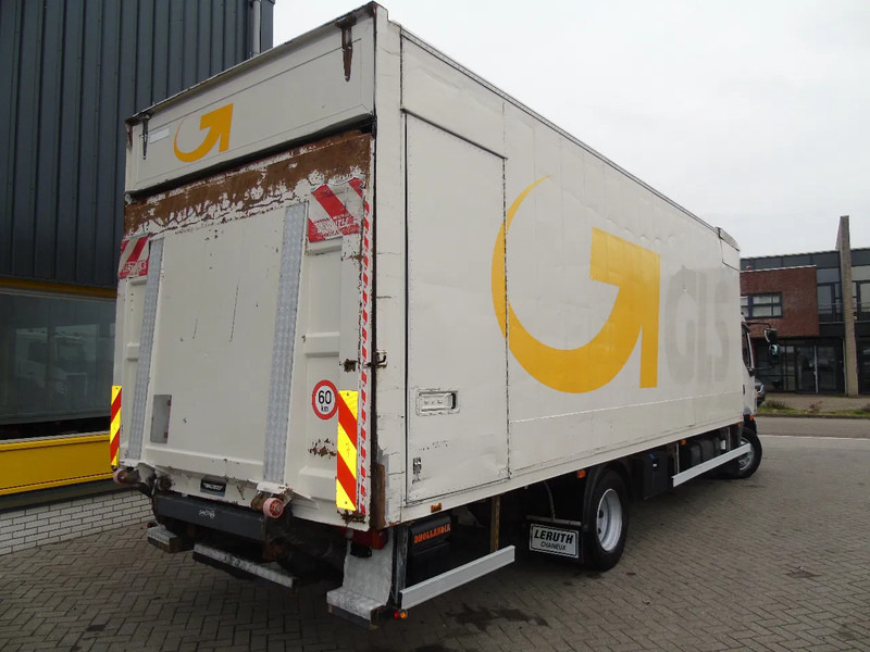 Volvo FL 240 + 12t + lift - Box truck: picture 4 Volvo FL 240 + 12t + lift - Box truck: picture 4
