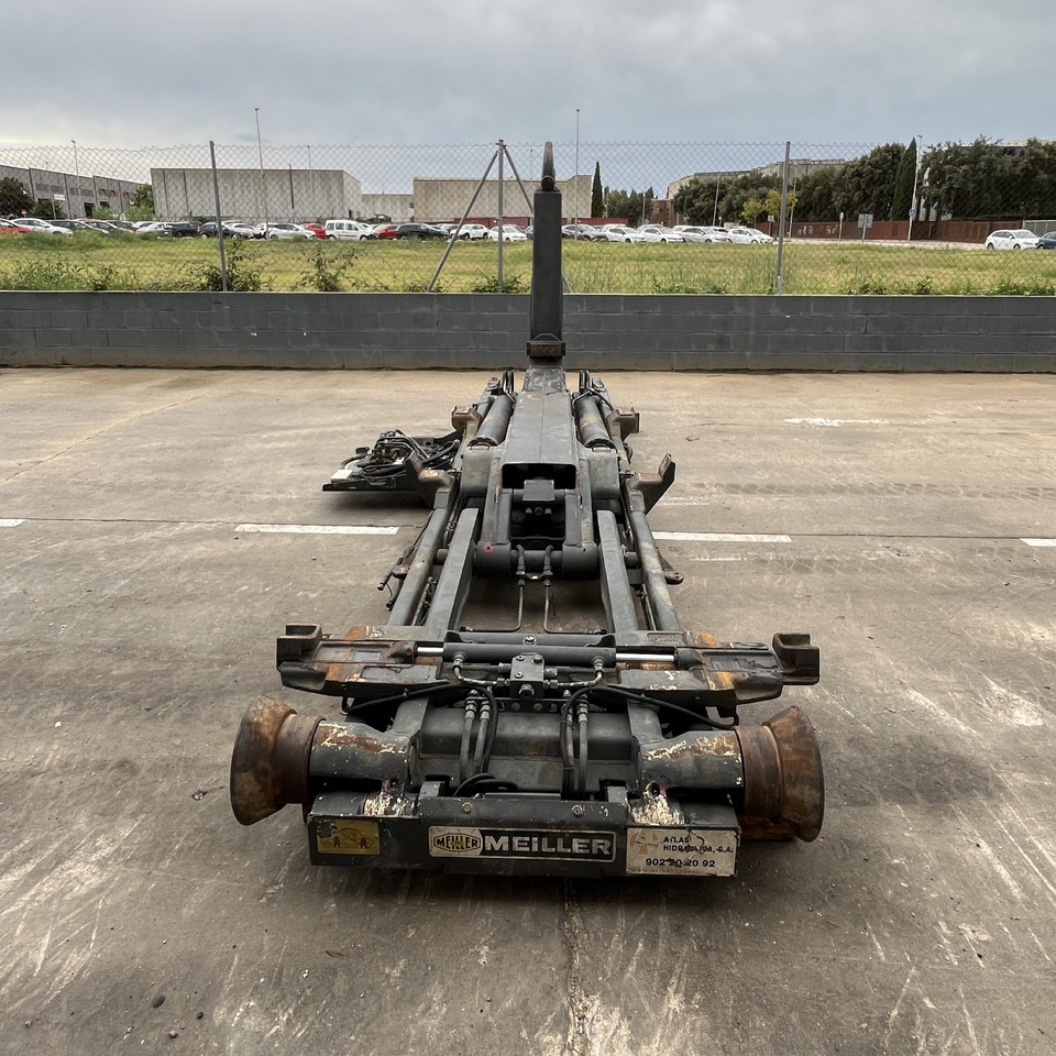 Meiller PK14 50 - Hook lift/ Skip loader system: picture 1 Meiller PK14 50 - Hook lift/ Skip loader system: picture 1