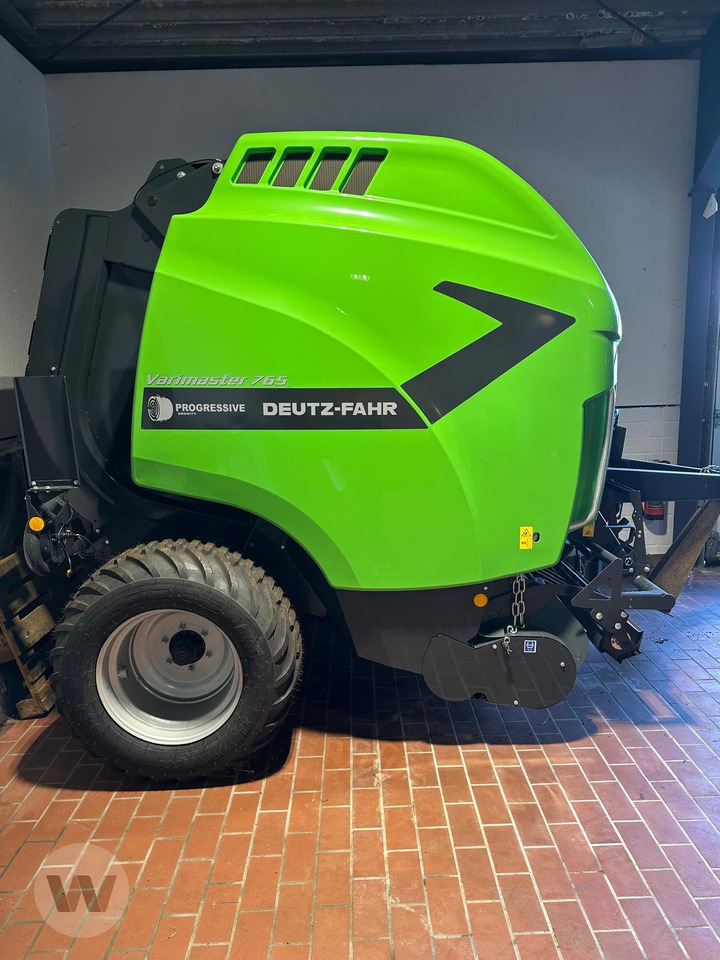 Deutz-Fahr VARIMASTER 765 - Round baler: picture 5 Deutz-Fahr VARIMASTER 765 - Round baler: picture 5