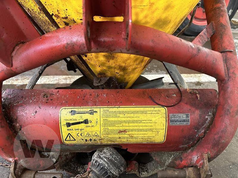 Fricke GL-MFS 180 K - Sand/ Salt spreader: picture 4 Fricke GL-MFS 180 K - Sand/ Salt spreader: picture 4