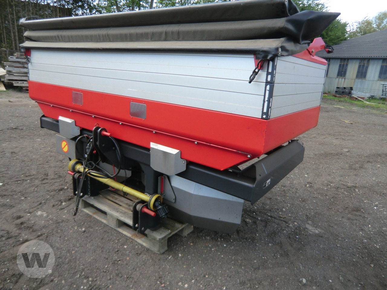 Kverneland RO-EDW - Fertilizer spreader: picture 1 Kverneland RO-EDW - Fertilizer spreader: picture 1