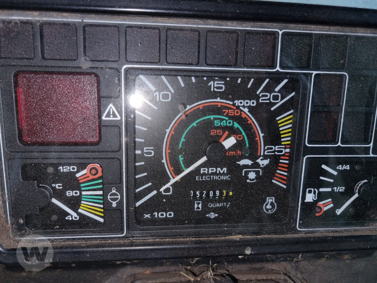 Massey Ferguson 397 - Farm tractor: picture 5 Massey Ferguson 397 - Farm tractor: picture 5