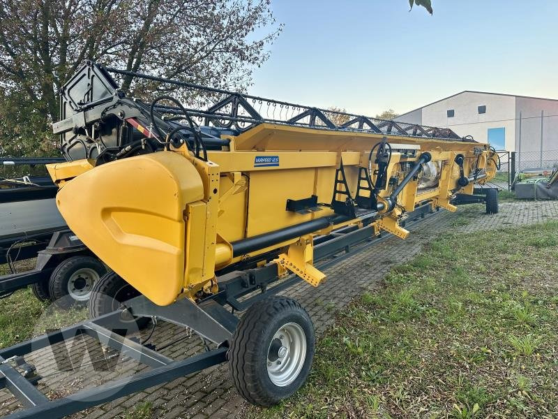 New Holland Schneidwerk 40 GHVF - Grain header: picture 3 New Holland Schneidwerk 40 GHVF - Grain header: picture 3