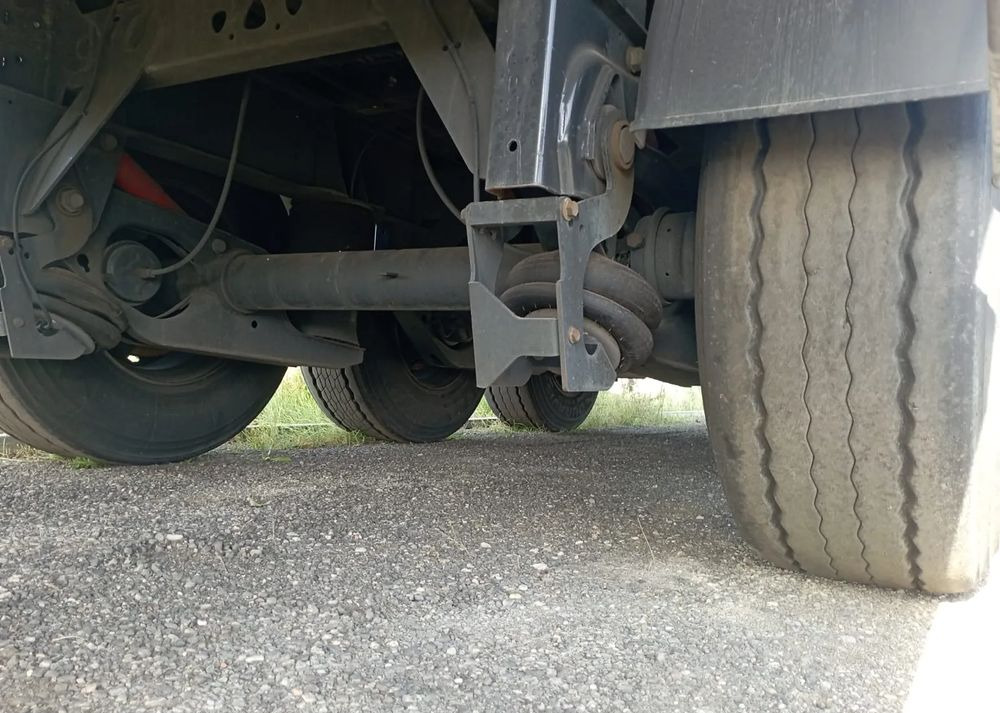 Reisch 3x Ruchoma podłoga 2 - 2022 , 1-2023 - Walking floor semi-trailer: picture 3 Reisch 3x Ruchoma podłoga 2 - 2022 , 1-2023 - Walking floor semi-trailer: picture 3