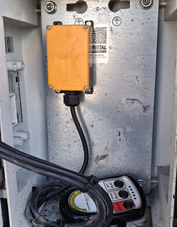 Reisch Ruchoma Podłoga 8mm - Walking floor semi-trailer: picture 4 Reisch Ruchoma Podłoga 8mm - Walking floor semi-trailer: picture 4