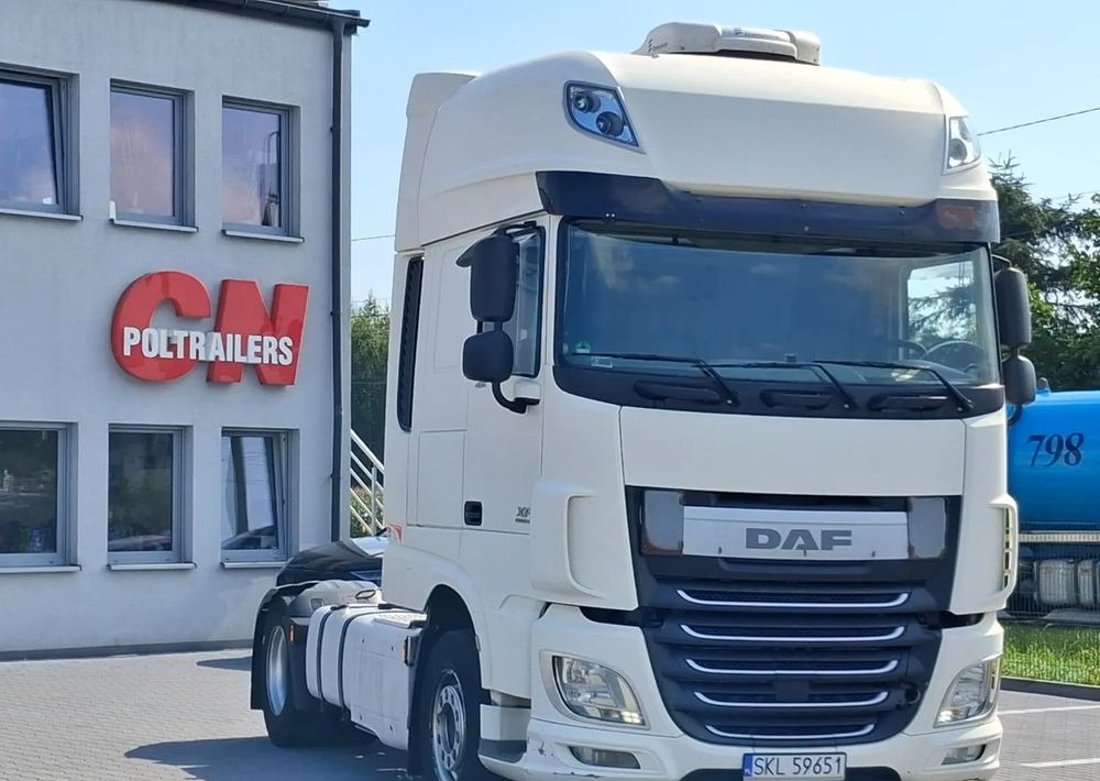DAF XF 460, FT 4X2, Standard - Tractor unit: picture 2 DAF XF 460, FT 4X2, Standard - Tractor unit: picture 2