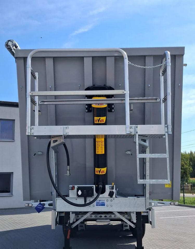 Zaslaw Wywrotka Aluminiowa 51m3 Klapo-Drzwi - Tipper semi-trailer: picture 5 Zaslaw Wywrotka Aluminiowa 51m3 Klapo-Drzwi - Tipper semi-trailer: picture 5