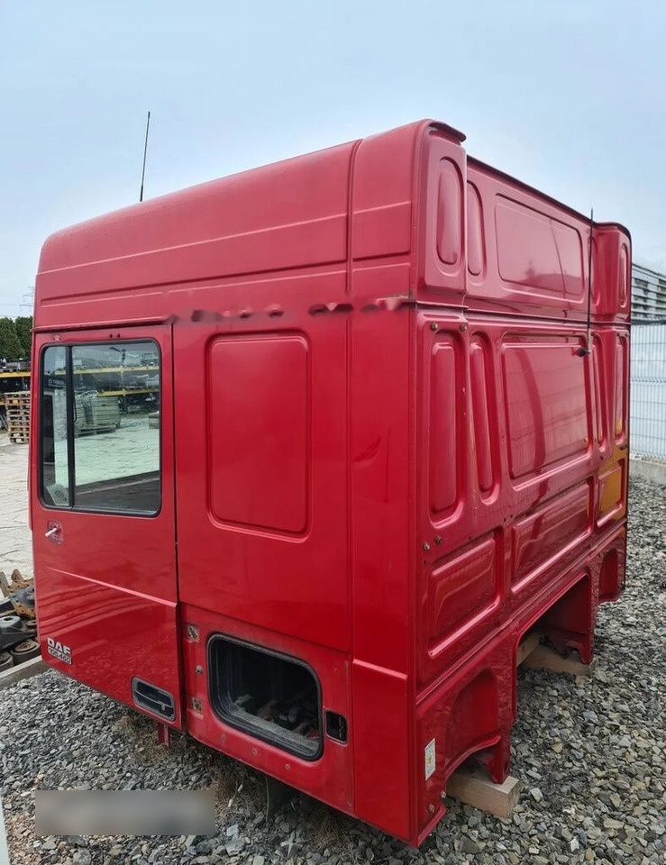 DAF szkielet DAF XF 105 truck - Cab for Truck: picture 4 DAF szkielet DAF XF 105 truck - Cab for Truck: picture 4