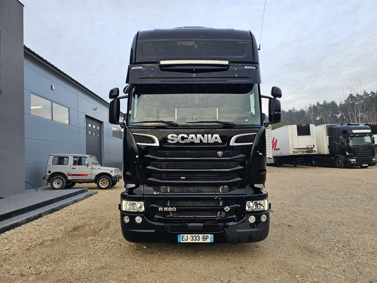 SCANIA R580 V8 TOPLINE / RETARDER / FULL SPOILER / ALU - Tractor unit: picture 3 SCANIA R580 V8 TOPLINE / RETARDER / FULL SPOILER / ALU - Tractor unit: picture 3