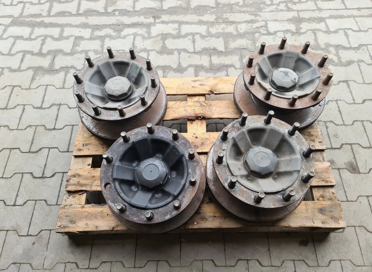 Volvo Piasta przód przednia łożysko małe 58mm 5.8cm VOLVO FH FM FH4 RE   Volvo FH 12 13 FM FH4 truck - Wheel hub for Truck: picture 1 Volvo Piasta przód przednia łożysko małe 58mm 5.8cm VOLVO FH FM FH4 RE   Volvo FH 12 13 FM FH4 truck - Wheel hub for Truck: picture 1