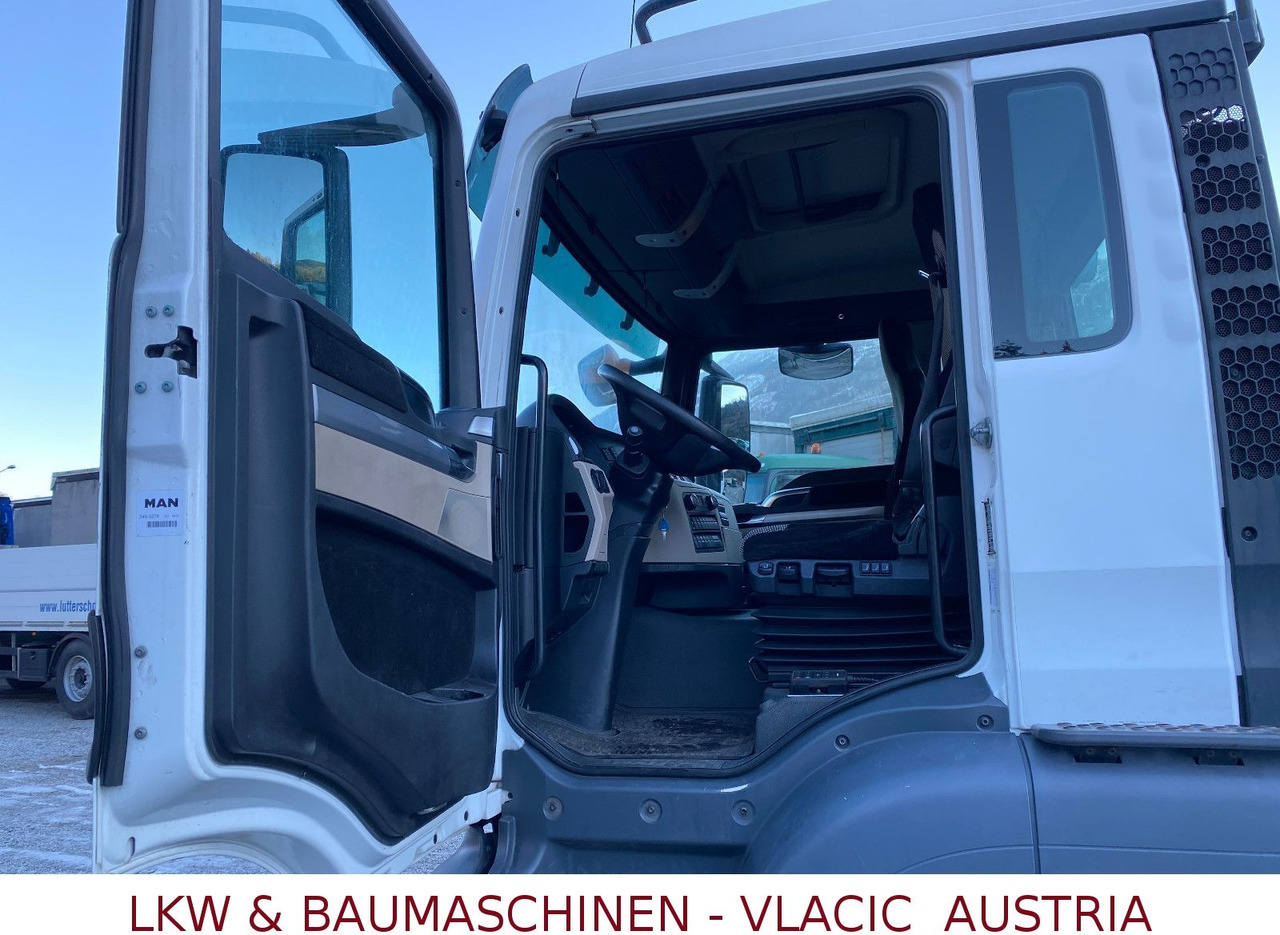 Tipper MAN TGS 26.420 6x2 Lift/Lenk vorlaufachsen: picture 13 Tipper MAN TGS 26.420 6x2 Lift/Lenk vorlaufachsen: picture 13