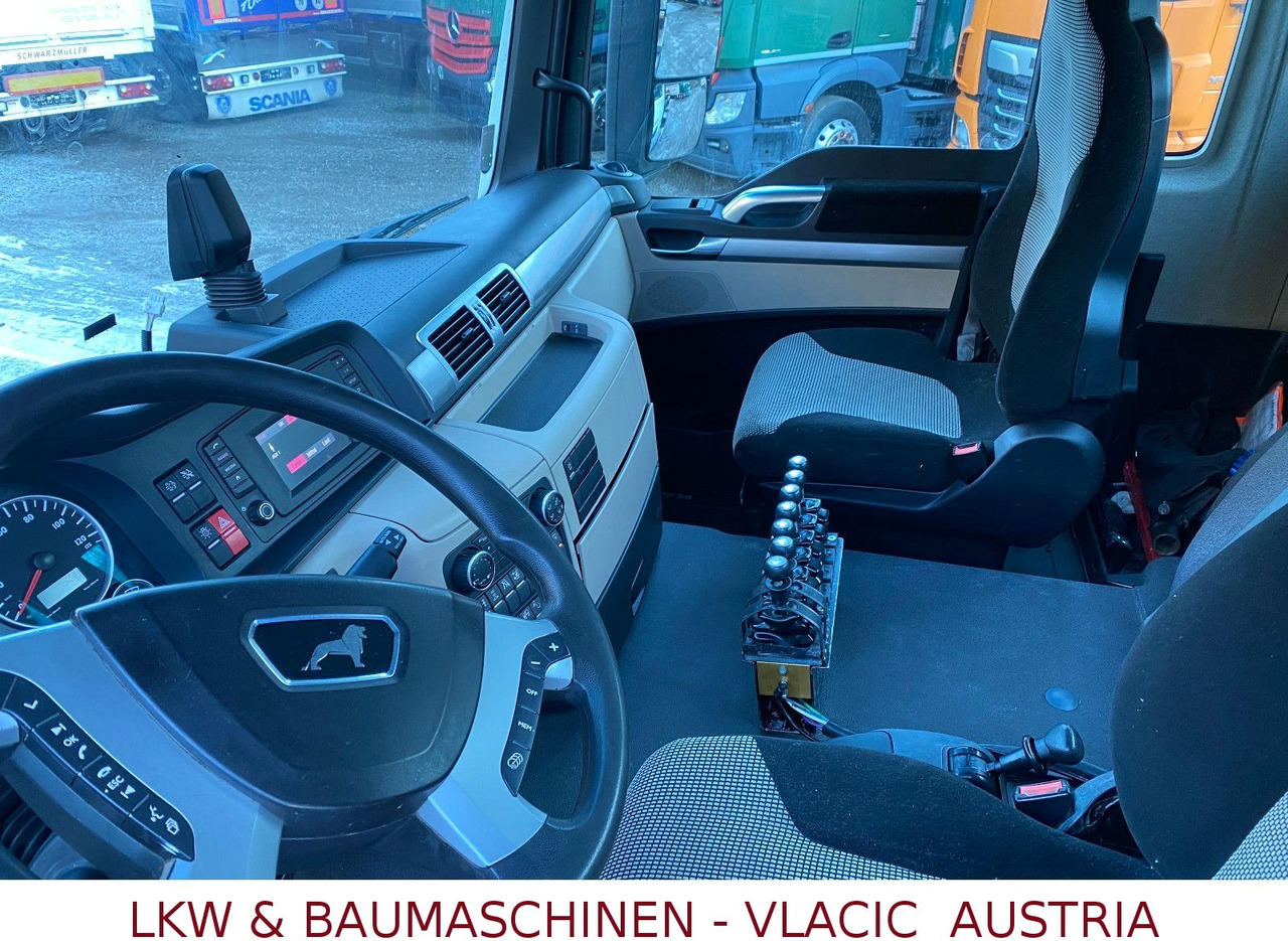 Tipper MAN TGS 26.420 6x2 Lift/Lenk vorlaufachsen: picture 11 Tipper MAN TGS 26.420 6x2 Lift/Lenk vorlaufachsen: picture 11