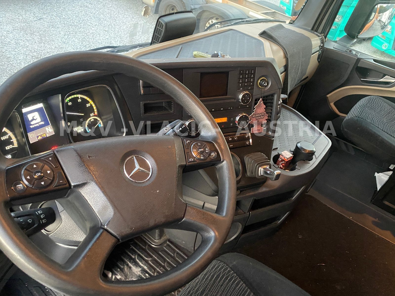 Mercedes-Benz 2542 - Container transporter/ Swap body truck: picture 4 Mercedes-Benz 2542 - Container transporter/ Swap body truck: picture 4