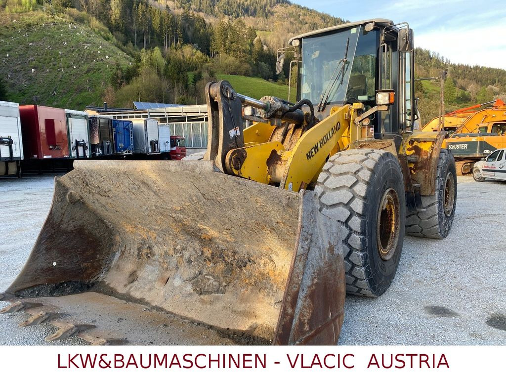 Wheel loader New Holland W190 B: picture 13