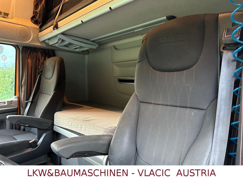 DAF XF 450 FT SSC - ADR AT-FL-EX DAF XF 450 FT SSC Mega SZM vorne Blatt feder - Tractor unit: picture 5 DAF XF 450 FT SSC - ADR AT-FL-EX DAF XF 450 FT SSC Mega SZM vorne Blatt feder - Tractor unit: picture 5