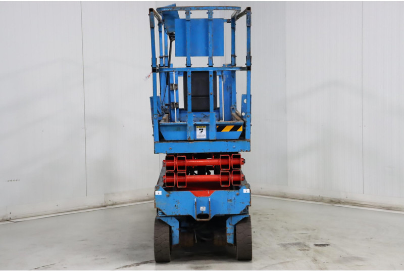 Genie GS2032 - Scissor lift: picture 2 Genie GS2032 - Scissor lift: picture 2