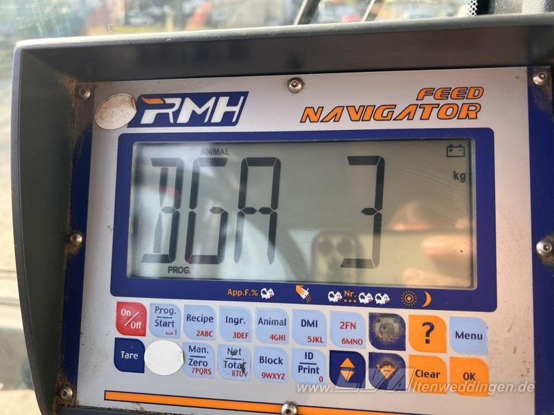 RMH Premium 15 - Forage mixer wagon: picture 5 RMH Premium 15 - Forage mixer wagon: picture 5