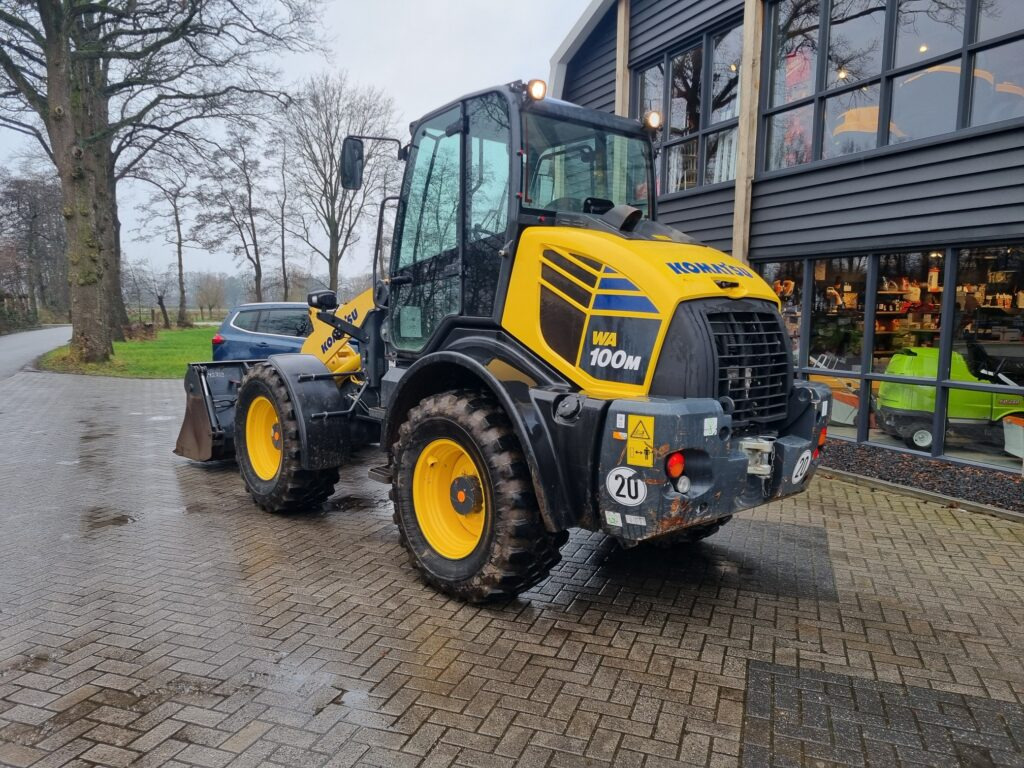 KOMATSU WA 100M- SEO - Wheel loader: picture 3 KOMATSU WA 100M- SEO - Wheel loader: picture 3