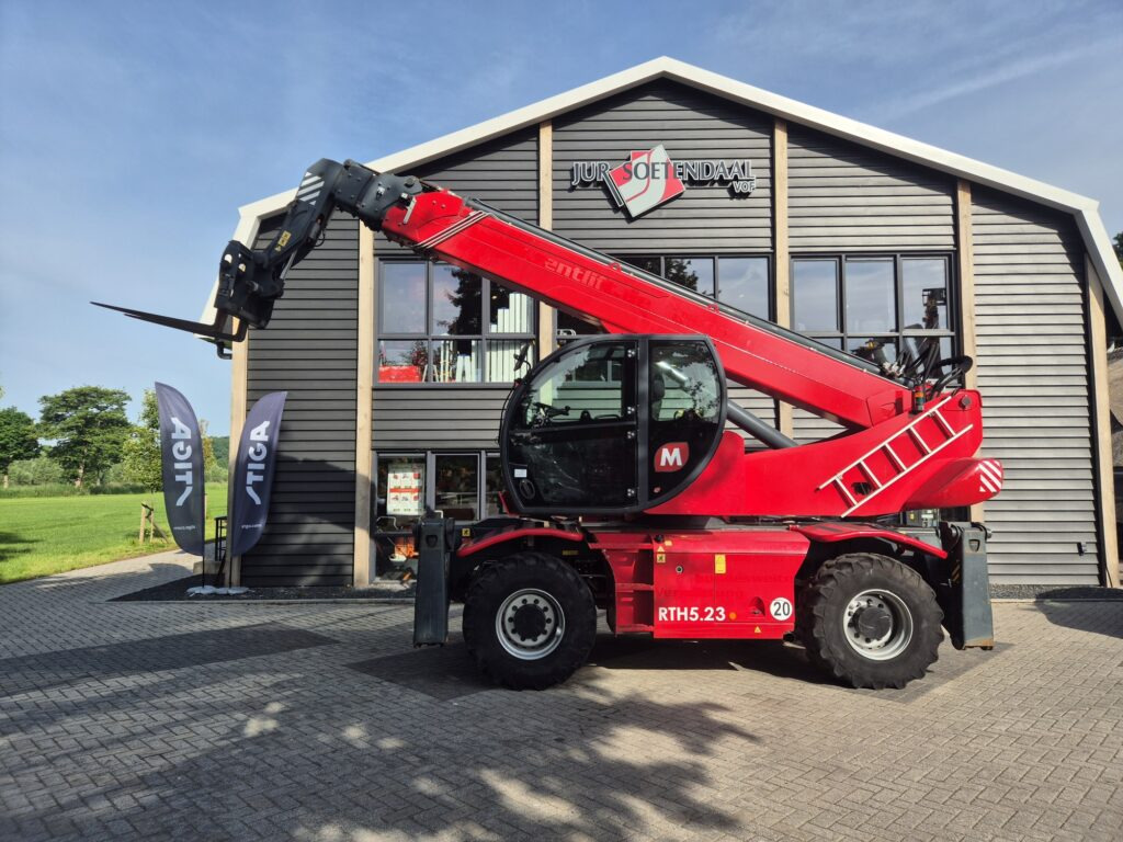 MAGNI RTH 5.23 D/C - Telescopic handler: picture 1 MAGNI RTH 5.23 D/C - Telescopic handler: picture 1