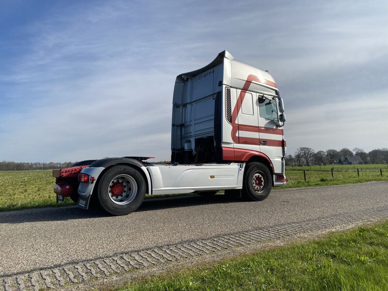 DAF XF 106.460 | SSC | RETARDER | LOW .KM | DUTCH TRUCK | - Tractor unit: picture 2 DAF XF 106.460 | SSC | RETARDER | LOW .KM | DUTCH TRUCK | - Tractor unit: picture 2
