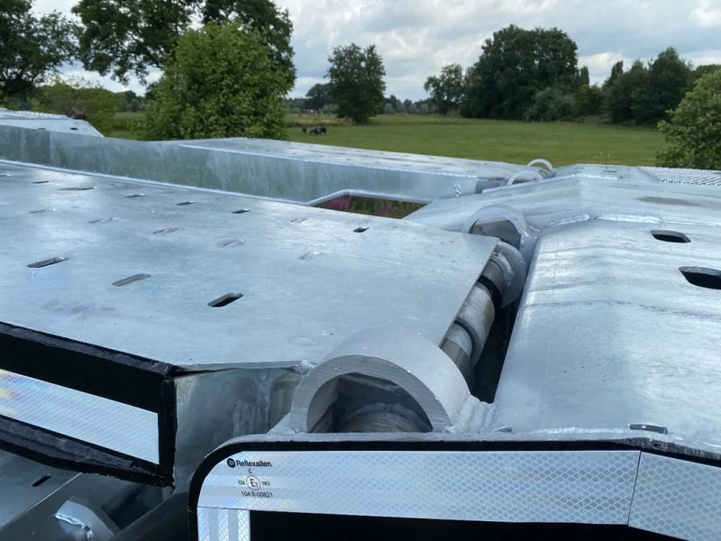 Autotransporter semi-trailer VTR BULL / VTR | TRUCK - MACHINE TRANSPORTER | STEERING AXLE | EXTENSION 3000 + 1200 MM: picture 8