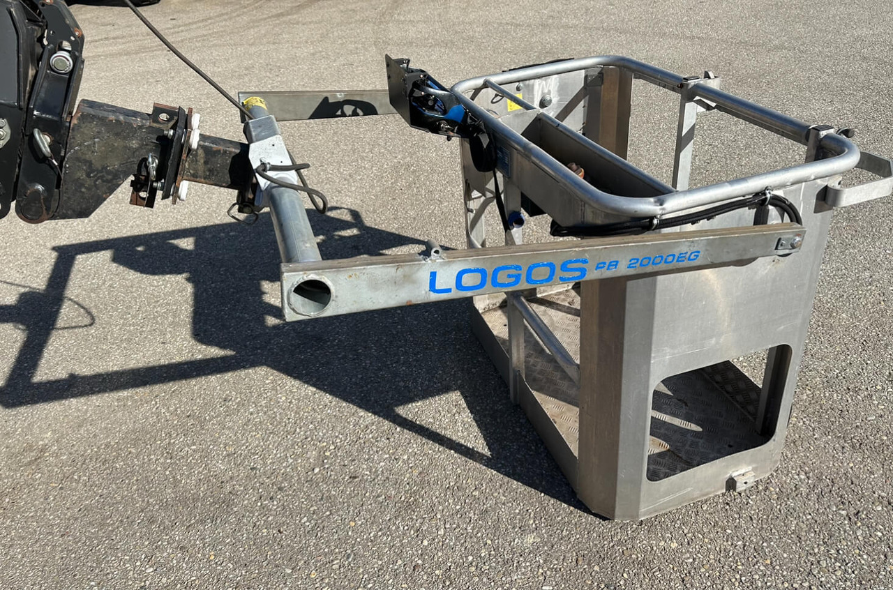 Municipal/ Special vehicle Unimog 400 - U400 405 25177 mit Wechselkran Merced: picture 12