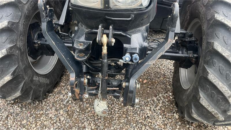 Case IH Puma 145 CVX Med frontlift - Farm tractor: picture 4 Case IH Puma 145 CVX Med frontlift - Farm tractor: picture 4