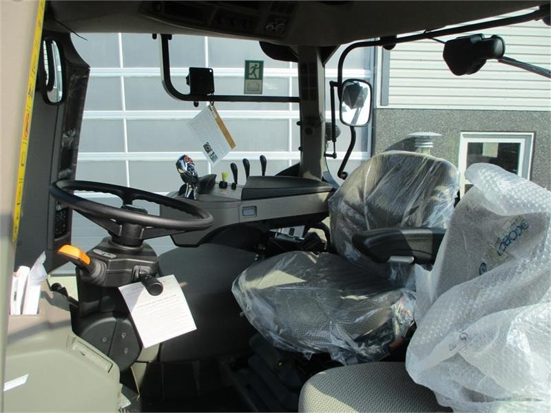 Case IH Puma 180 FPS New and unused tractor - Farm tractor: picture 2 Case IH Puma 180 FPS New and unused tractor - Farm tractor: picture 2