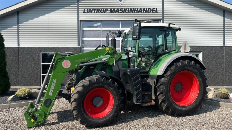 Fendt 720 Vario Med frontlæsser, frontlift og frontPTO - Farm tractor: picture 1 Fendt 720 Vario Med frontlæsser, frontlift og frontPTO - Farm tractor: picture 1