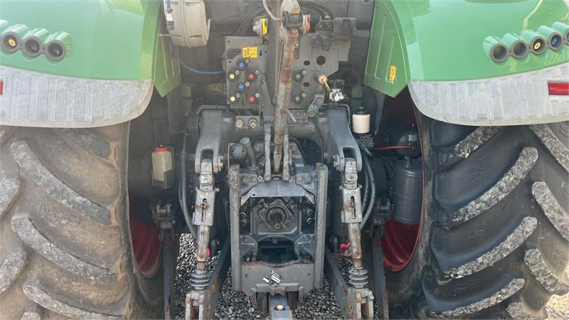 Fendt 720 Vario Med frontlæsser, frontlift og frontPTO  - Farm tractor: picture 5 Fendt 720 Vario Med frontlæsser, frontlift og frontPTO  - Farm tractor: picture 5