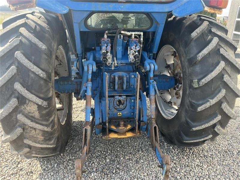 Ford TW 15 F II med HEVA opklappelig frontlift - Farm tractor: picture 5 Ford TW 15 F II med HEVA opklappelig frontlift - Farm tractor: picture 5