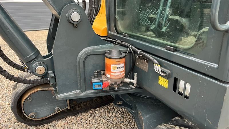 Hyundai HX55 Med Hydrema skifte og centralsmørring og grab - Mini excavator: picture 2 Hyundai HX55 Med Hydrema skifte og centralsmørring og grab - Mini excavator: picture 2