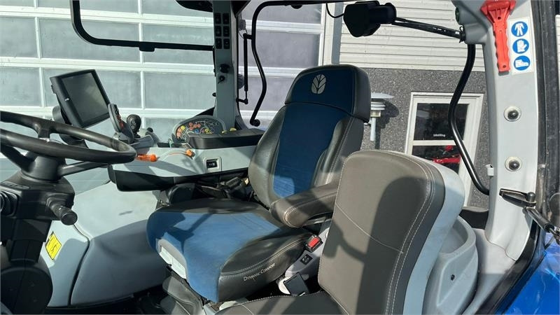 Leasing of New Holland T7.315 HD med frontlift og front PTO.  New Holland T7.315 HD med frontlift og front PTO.: picture 7