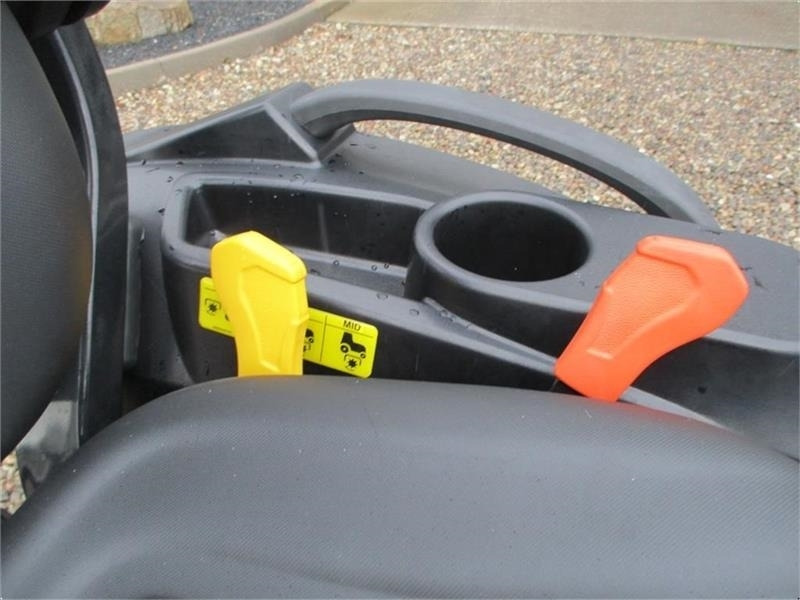 Farm tractor Solis 26 HST Hydrostat Turf hjul.: picture 21